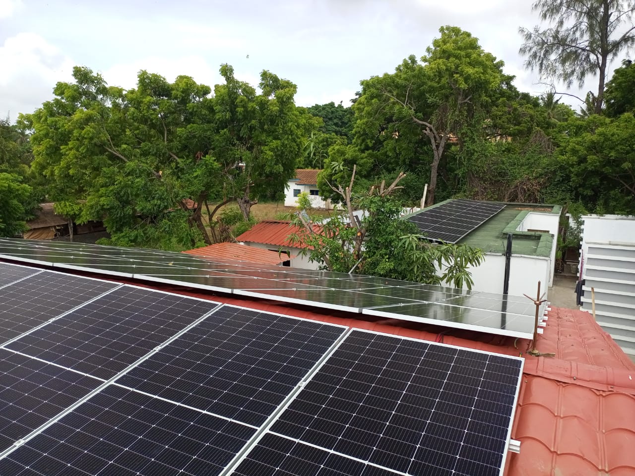 Mombasa Villa Powered by 36kW Hybrid Solar System