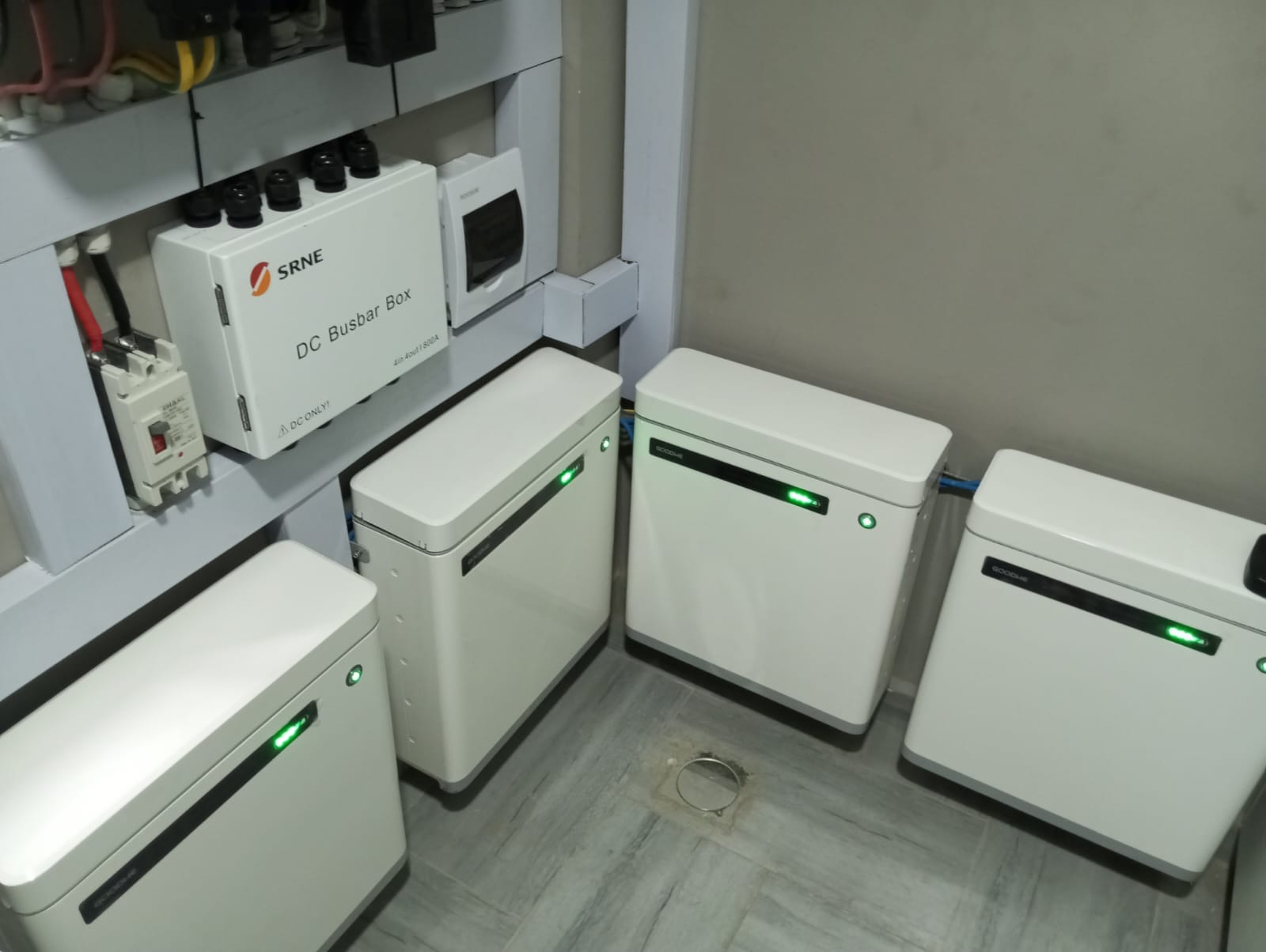 12kW 3PH Residential Solar Hybrid system installation thumbnail