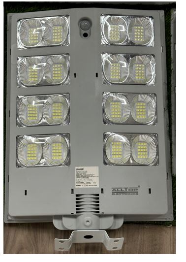 2000W Solar LED Street Light 