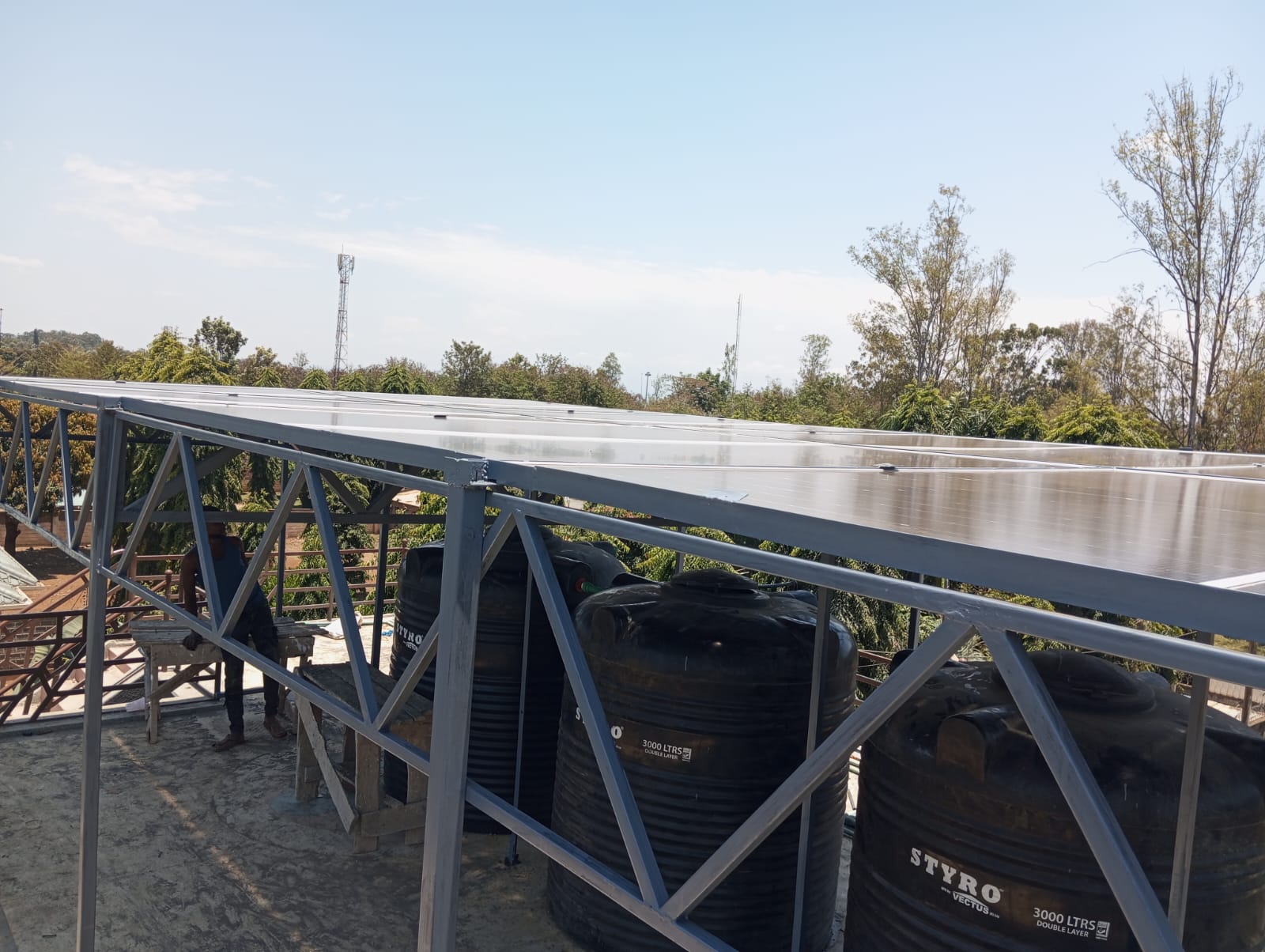 12kW 3PH Residential Solar Hybrid system installation thumbnail