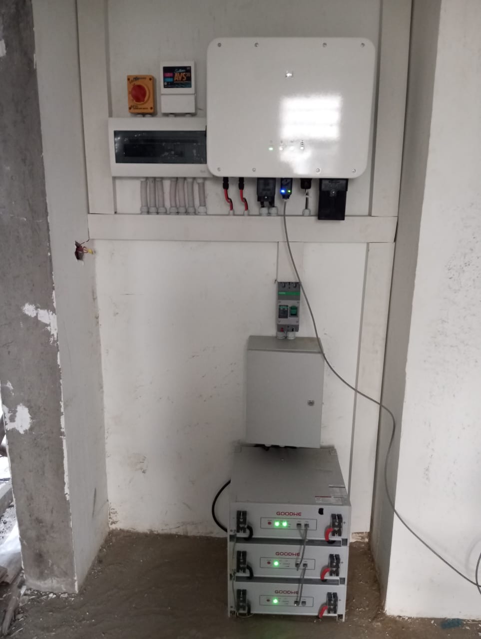 12kW 3PH Residential Solar Hybrid system installation thumbnail