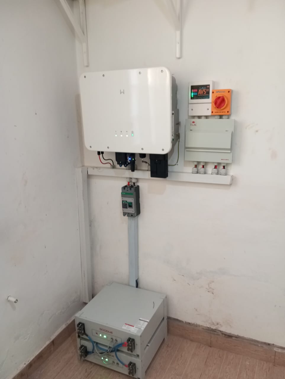 Kenya Residential Solar Hybrid System Supply and Install thumbnail